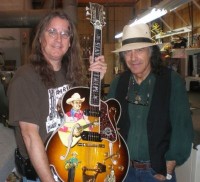 Moonalice Rocks Nashville, Visits Gibson Custom